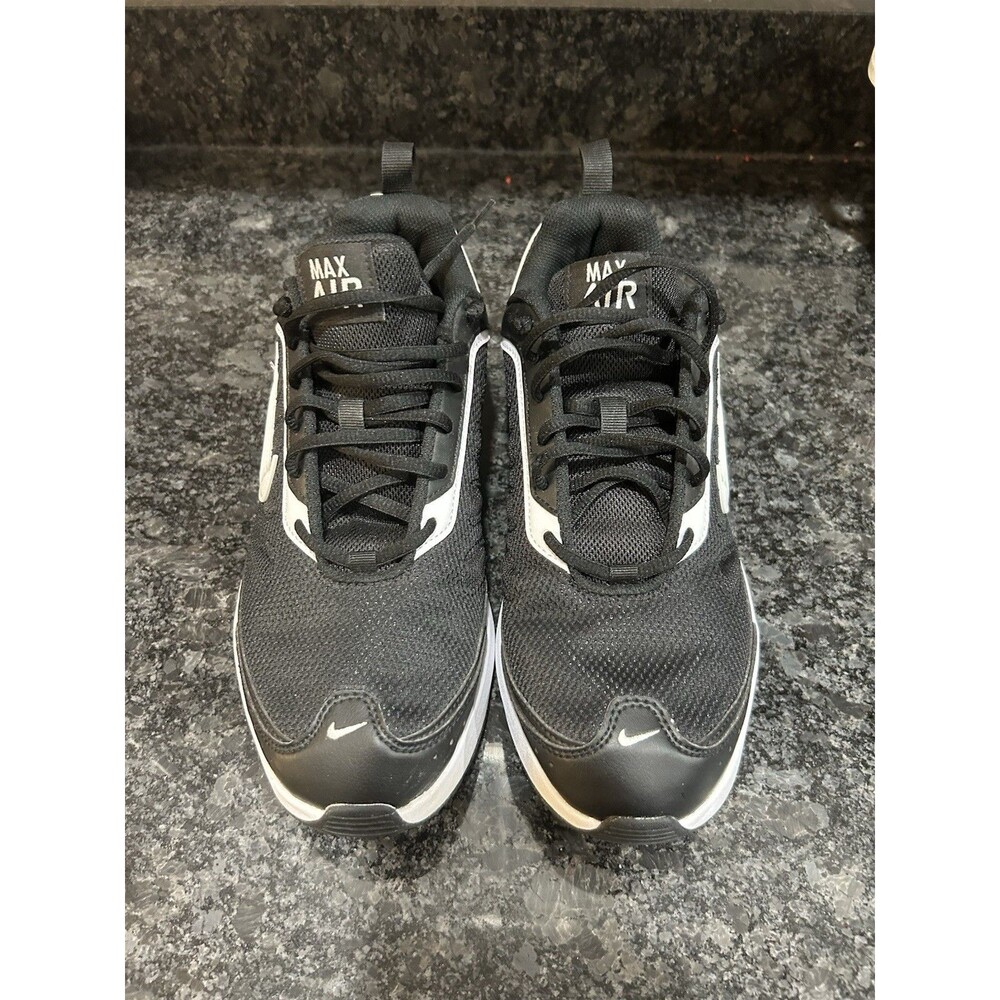 Nike Air Max Women's Shoes Size 10 Style CU4870-001 Black White Athletic Walking